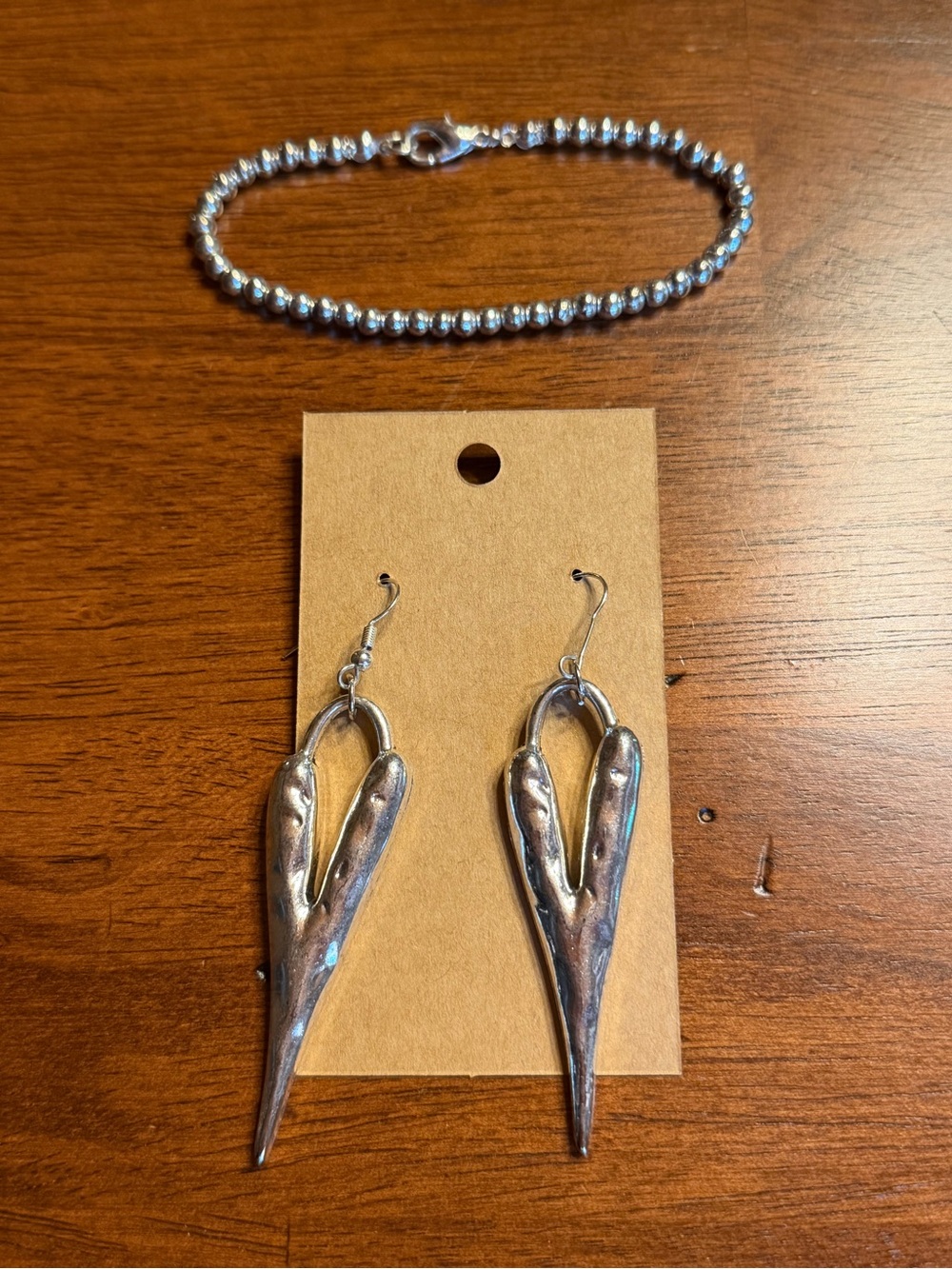 Silver-Tone Beaded Bracelet & Sculptural Heart Drop Earrings Set
